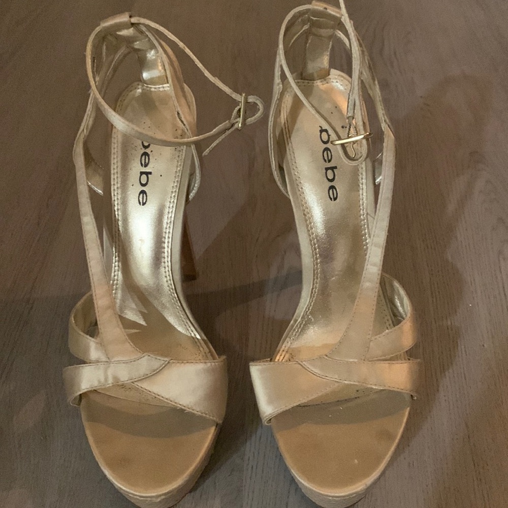 Bebe size 8 satin and snakeskin high heels, light champagne color